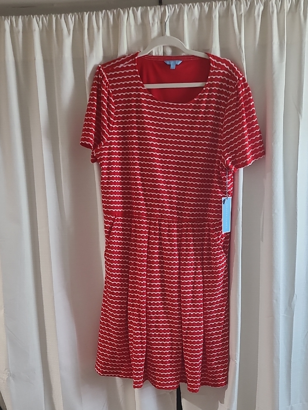 Draper James Red Wave-Print Short Dress